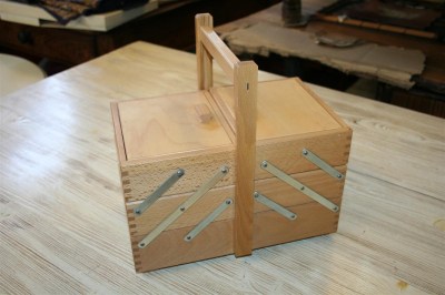 Scatola da sarta in legno